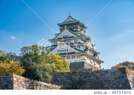 【秋の大阪城公園】大阪城天守閣 96755929
