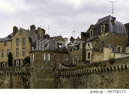 Vannes City Walls in Vannes, Brittany, France 96758175