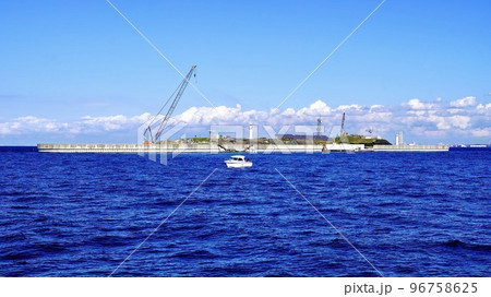 東京湾に浮かぶ人工島である第二海堡 96758625