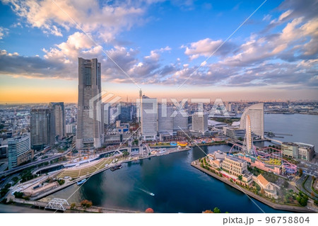 横浜夕景　2022 96758804
