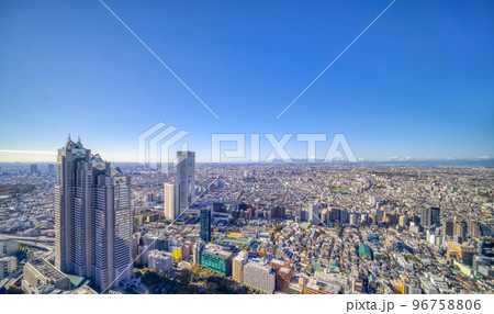 富士山と東京　2022　 96758806