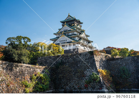 【秋の大阪城公園】大阪城天守閣 96760118
