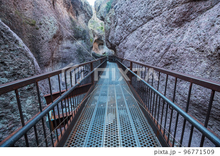 Catwalk Catwalk 96771509