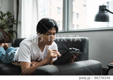 メンズ ポートレート メンズ ポートレート 96776346