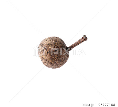 Spicy black pepper grain isolated on white 96777188