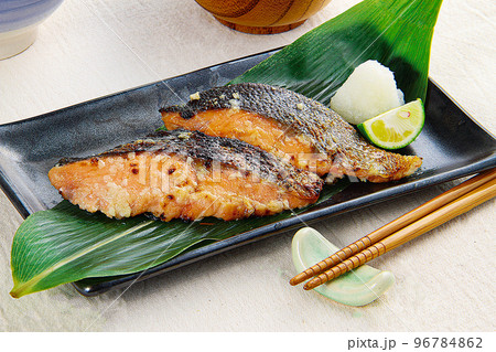 鮭の味噌漬け焼きイメージ 96784862