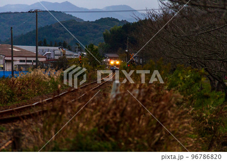 静岡県袋井市川会　天竜浜名湖鉄道と沿線の風景 96786820