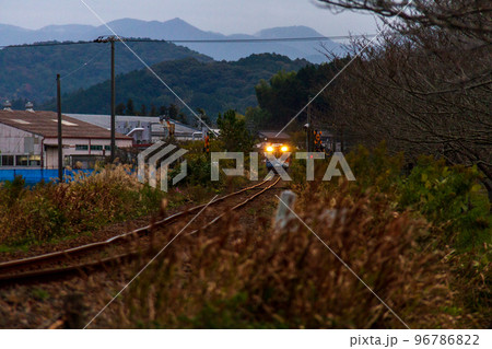 静岡県袋井市川会　天竜浜名湖鉄道と沿線の風景 96786822