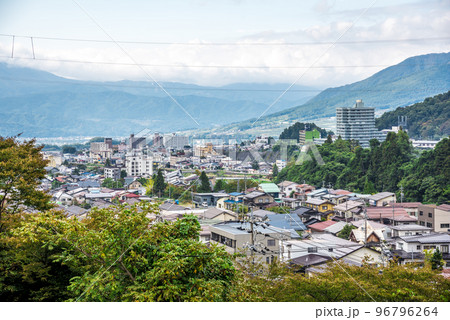 《長野県》湯田中渋温泉郷の風景俯瞰 《長野県》湯田中渋温泉郷の風景俯瞰 96796264