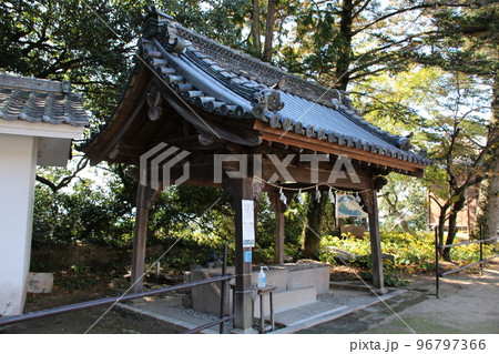 室津のまちなみ 賀茂神社 手水舎 兵庫県たつの市御津町室津 室津のまちなみ 賀茂神社 手水舎 兵庫県たつの市御津町室津 96797366