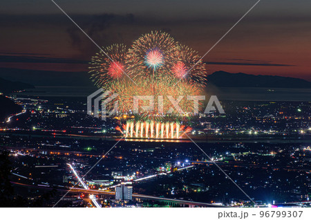 やつしろ全国花火「オープニング花火」 やつしろ全国花火「オープニング花火」 96799307