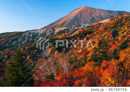 《福島県》紅葉の天狗の庭・秋の磐梯吾妻スカイライン《紅葉最盛期》 《福島県》紅葉の天狗の庭・秋の磐梯吾妻スカイライン《紅葉最盛期》 96799739