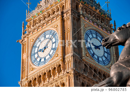 Close up view of the Big Ben clock tower and Westminster in London. Amazing details after renovation of the Big Ben. Close up view of the Big Ben clock tower and Westminster in London. Amazing details after renovation of the Big Ben. 96802785
