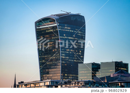 Close up view of the Walkie Talkie building. The 20 Fenchurch Street or Walkie-Talkie building is the 5th tallest building in London. 96802929