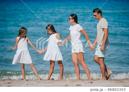 Young family on vacation have a lot of fun 96803303