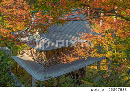 清水寺（福岡県みやま市）の山門 96807688