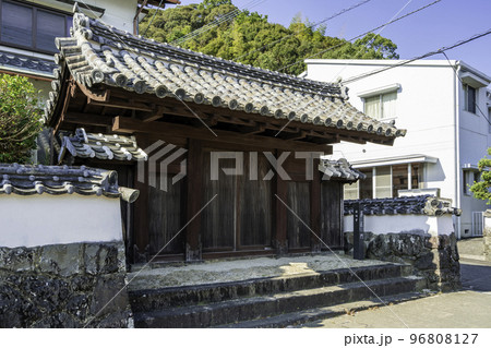 佐伯城跡 薬医門 大分県佐伯市 佐伯城跡 薬医門 大分県佐伯市 96808127