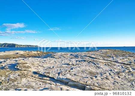 【志原海岸 (志原の千畳敷)】 和歌山県西牟婁郡白浜町日置 96810132