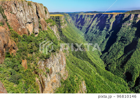 Canyon Fortaleza and jungle valley at sunny day, Rio Grande do Sul, Brazil Canyon Fortaleza and jungle valley at sunny day, Rio Grande do Sul, Brazil 96810146