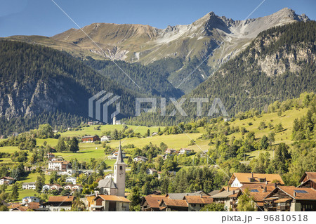 Idyllic landscape of Filisur village in Engadine valley, Swiss Alps, Switzerland 96810518
