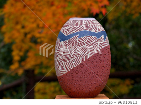 花の器(焼き物と自然と季節の香り) 花の器(焼き物と自然と季節の香り) 96810813