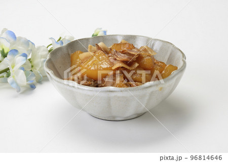 豚バラと大根の煮物 96814646