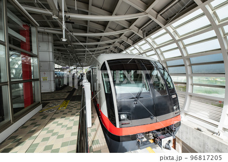 沖縄那覇の沖縄都市モノレール始発駅てだこ浦西駅 沖縄那覇の沖縄都市モノレール始発駅てだこ浦西駅 96817205