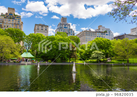 Miniature remote-controlled sail boat in Conservatory Water pond in the Central Park, New York 96820035