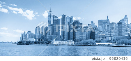 Skyline panorama of downtown Financial District and Lower Manhattan in New York City, USA Skyline panorama of downtown Financial District and Lower Manhattan in New York City, USA 96820436
