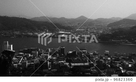 明治・大正・昭和初期な感じの街の写真 96823360