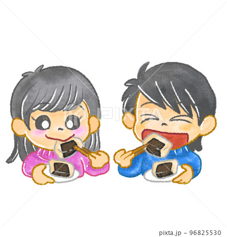 磯部焼きを食べる子ども達 96825530