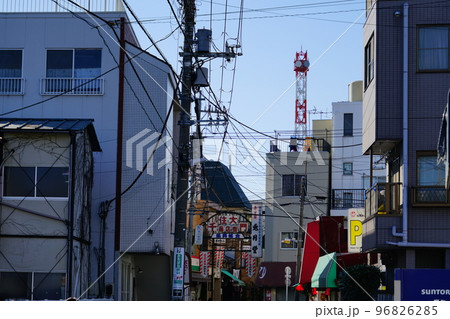 東京の千住大門商店街 96826285