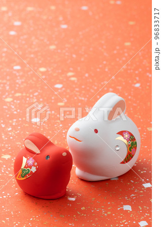 干支の置物　卯　お正月のイメージ 96833717