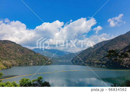Sunny view of the Wushe Reservoir 96834562