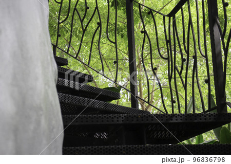 Modern exterior of coffee shop 96836798