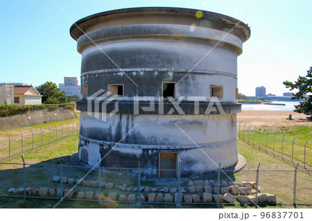 西宮市　御前浜の西宮砲台 96837701