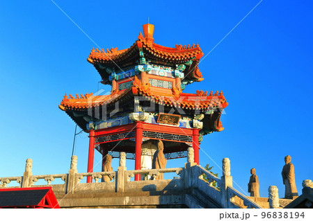【熊本県】晴天の泗水孔子公園(祀聖亭 六角亭) 【熊本県】晴天の泗水孔子公園(祀聖亭 六角亭) 96838194