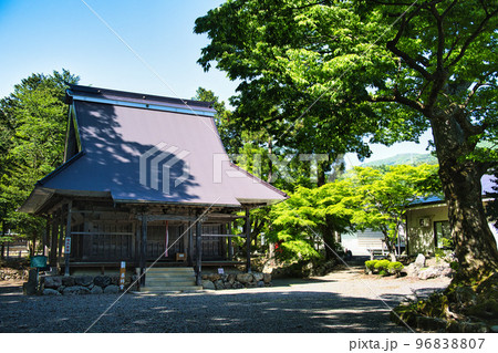 鶏足寺への道中　与志漏神社 96838807