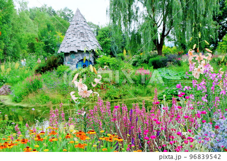 北海道紀行　7月の上野ファーム　午後のガーデン　北海道ガーデン街道 96839542