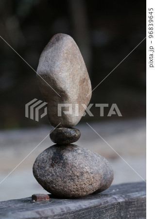 ロックバランシング 96839645