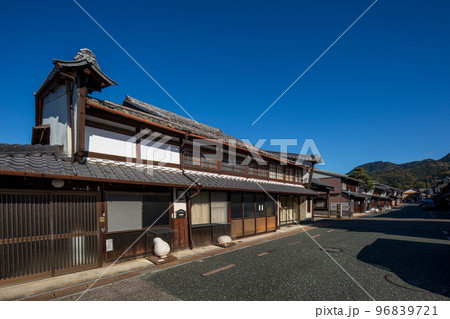 うだつの上がる町並み(岐阜県 美濃市) うだつの上がる町並み(岐阜県 美濃市) 96839721