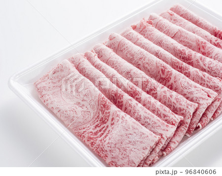 すき焼き用の牛肉　冷凍肉 96840606