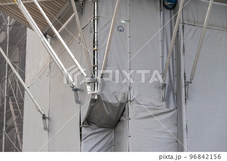 足場の部材　朝顔のフレーム受金具 96842156