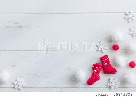 冬クリスマスイメージのフレーム 96843808