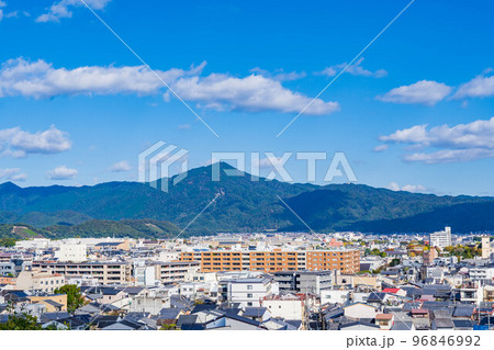 京都 船岡山から望む比叡山と京都市内 京都 船岡山から望む比叡山と京都市内 96846992