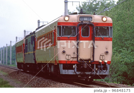 石勝線 東追分ー川端 JR北海道 キハ56-203(苗穂)+マヤ34-2008(札幌)+キハ56 石勝線 東追分ー川端 JR北海道 キハ56-203(苗穂)+マヤ34-2008(札幌)+キハ56 96848175