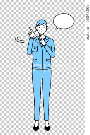 スマホを操作する作業着を着たシニア女性（経営者、管理職、工場長） 96848800