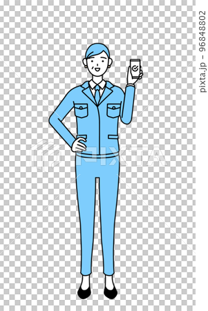 仕事でスマホを使う作業着を着たシニア女性（経営者、管理職、工場長） 96848802