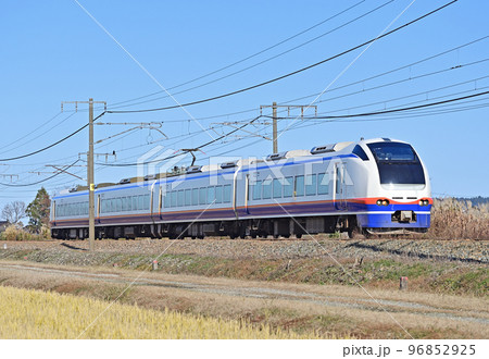 信越本線 見附ー帯織 JR東日本 E653系1100番台 H-201編成(新潟) しらゆき 信越本線 見附ー帯織 JR東日本 E653系1100番台 H-201編成(新潟) しらゆき 96852925
