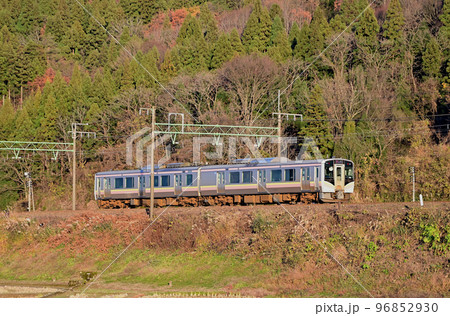 上越線　小千谷ー越後川口　JR東日本　E129系　A1編成（新潟） 96852930